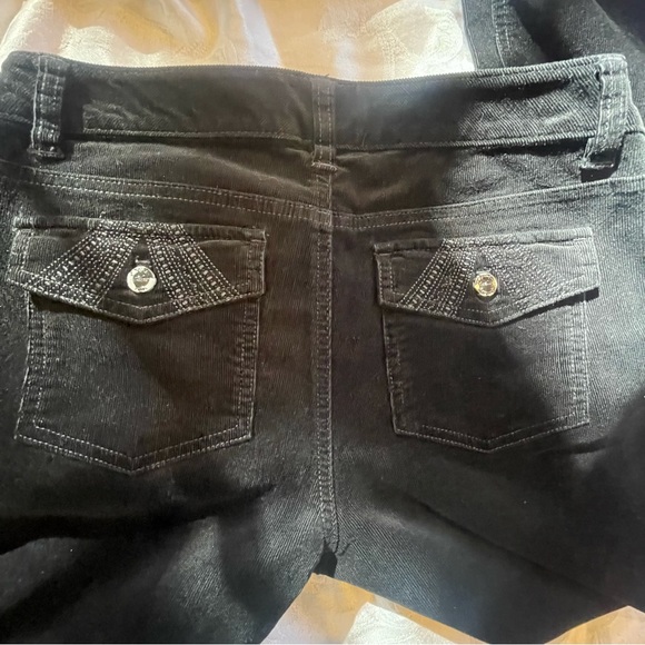 WHBM Size 4 R. Straight Leg Black Corduroy (Jean/Denim Fit) VERSATILE!!! - Picture 5 of 12